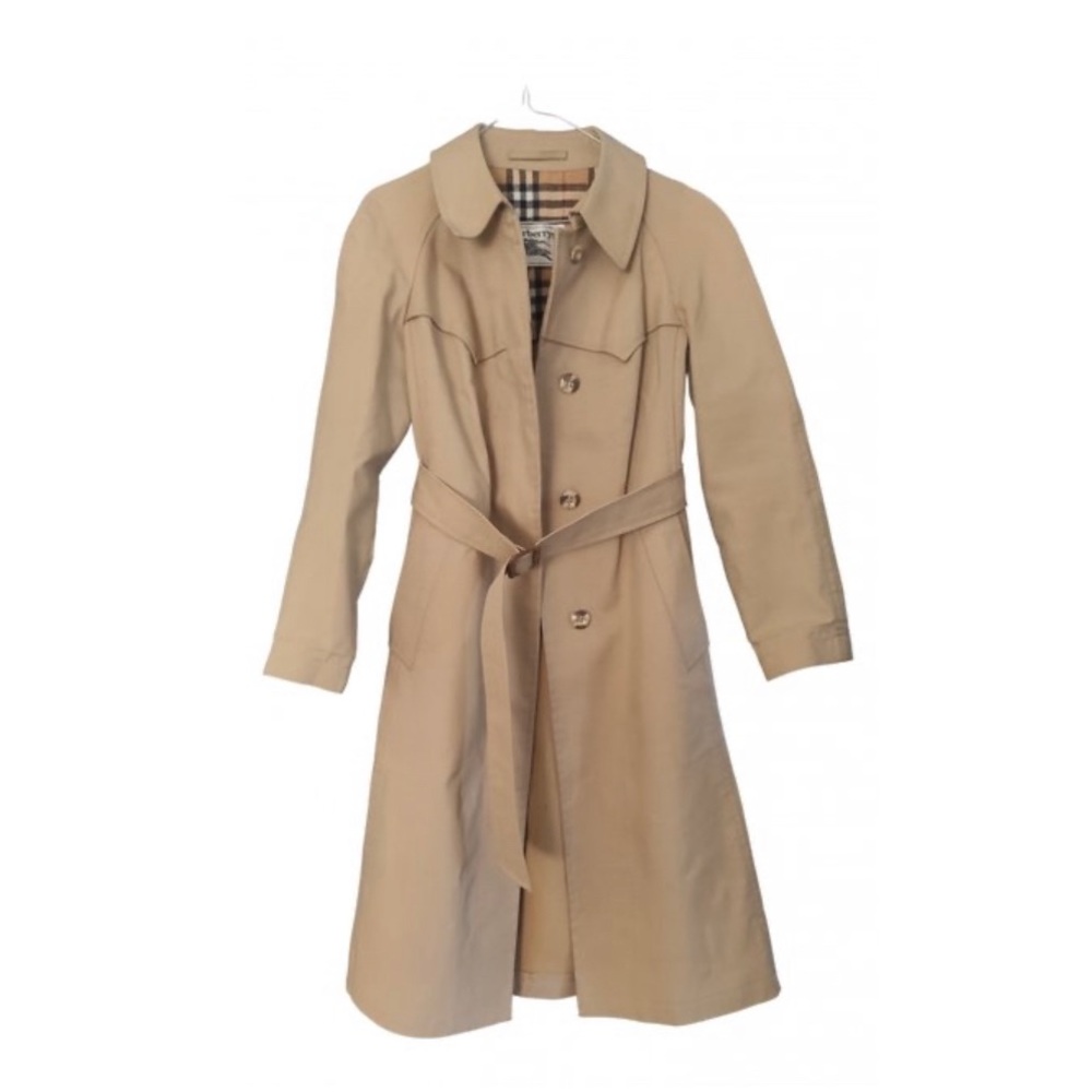 Trench coat